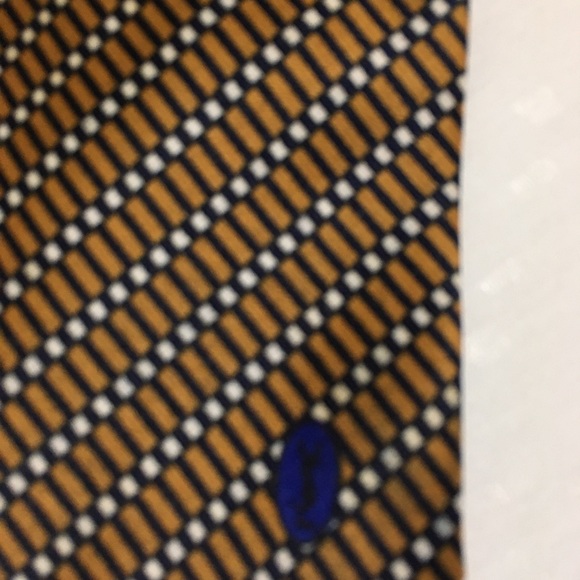 YvesSaintLaurent 100% Silk Tie Made in Italy - Picture 2 of 5
